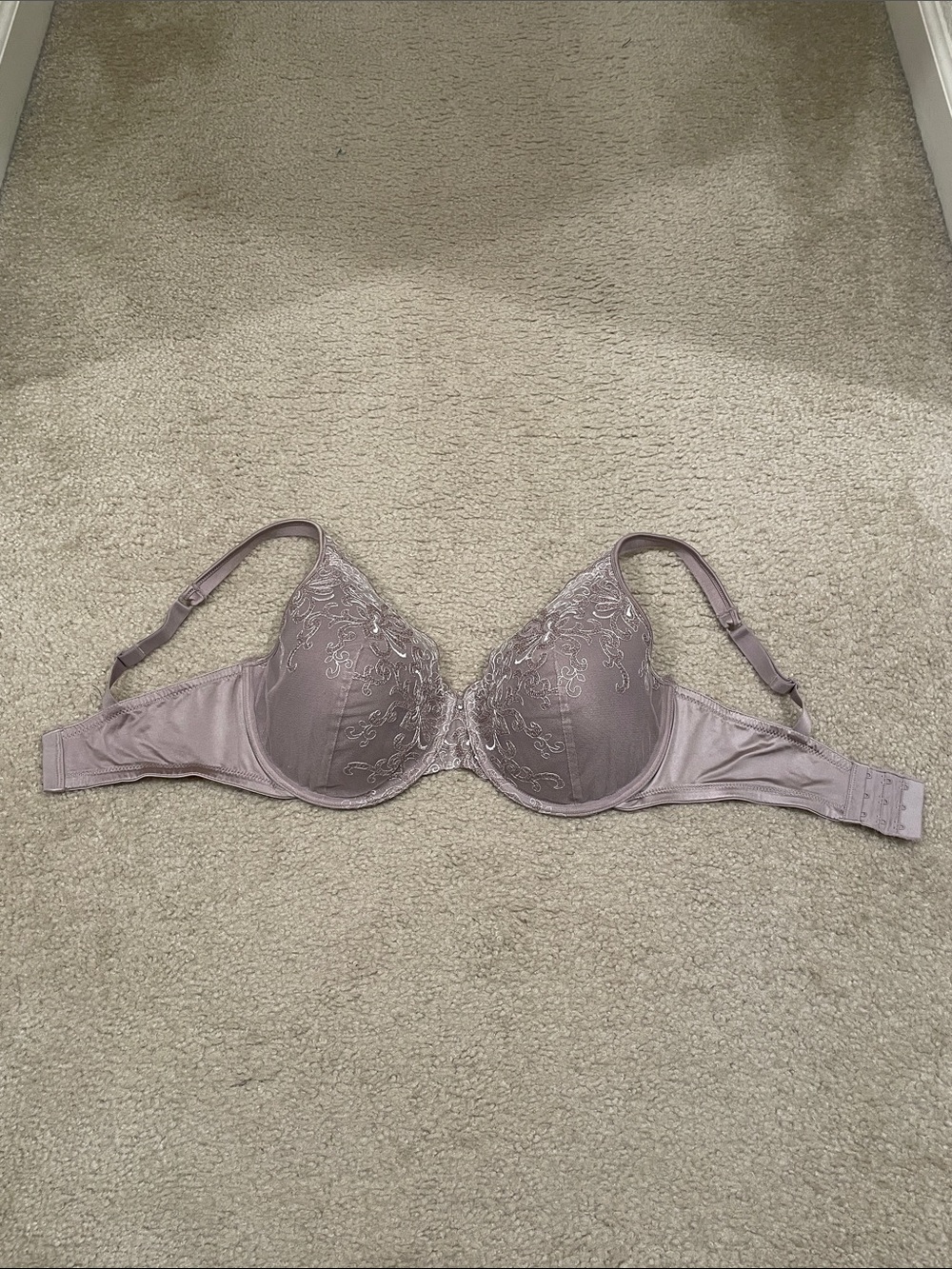 Preowned PlayTex light purple bra 36dd